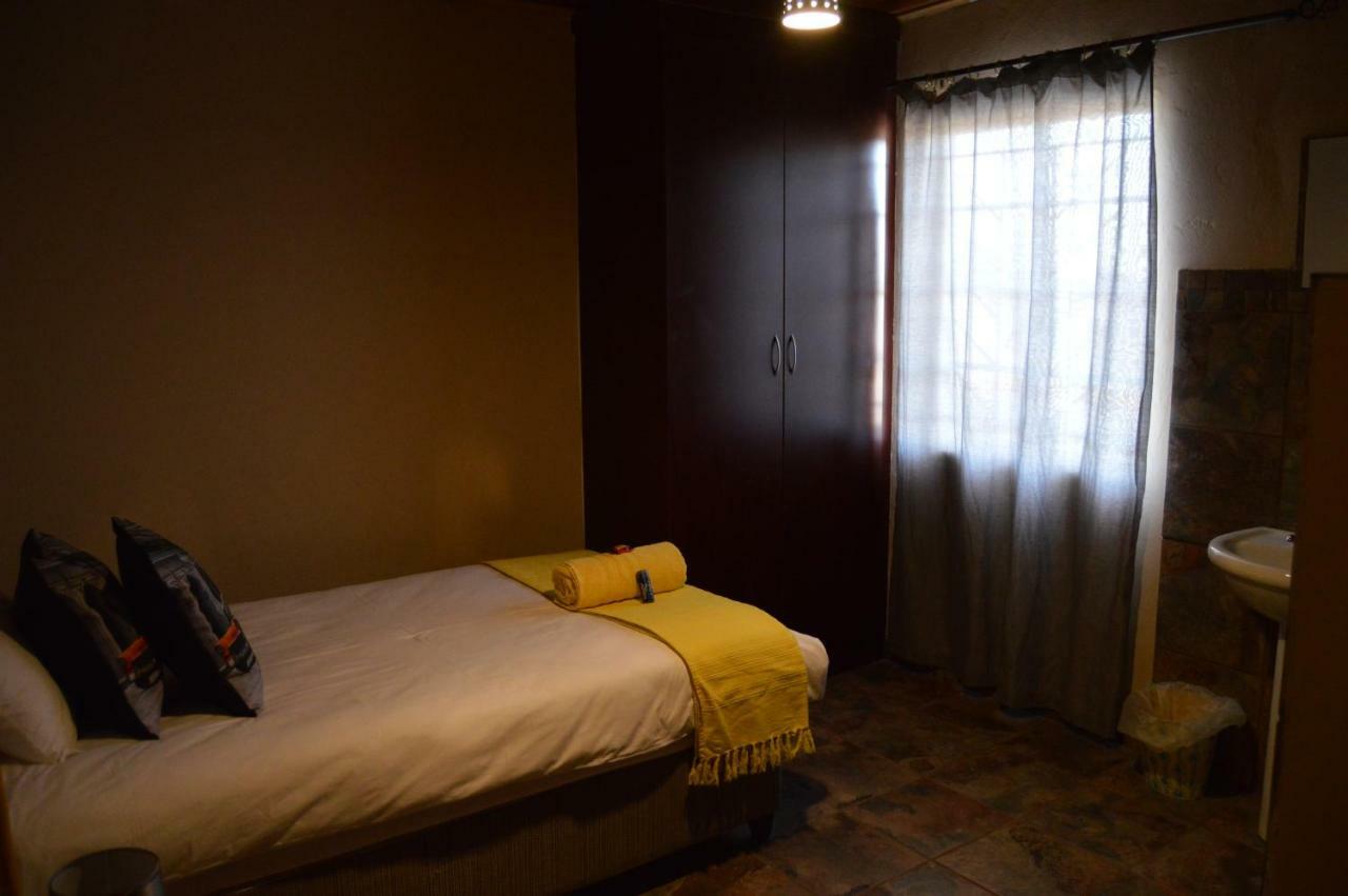 Esmarline Lodge Brits Dış mekan fotoğraf